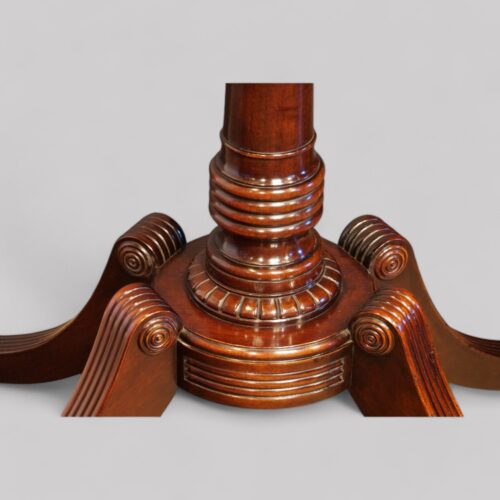 Sheraton mahogany twin pillar crossbanded dining table turned column