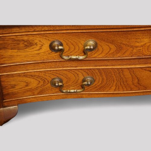 Canteen of cutlery angle drawer front