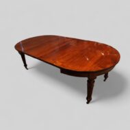 Edwardian mahogany circular extending dining table