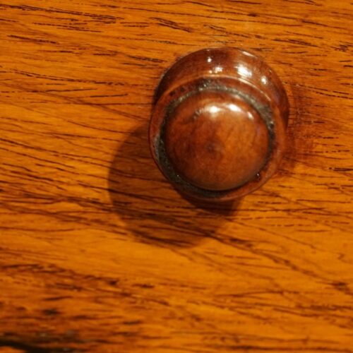 Victorian rosewood Wellington chest knob handle