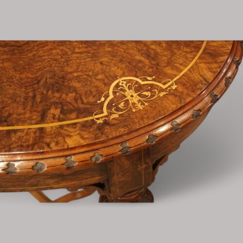 Victorian inlaid walnut oval table inlay