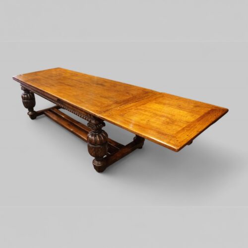 Victorian oak draw leaf dining table in the Elizabethan style one leaf out