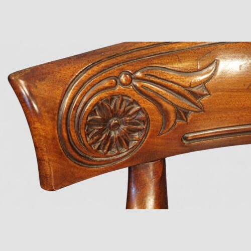 Set of 10 William IV mahogany dining chairs armchair detail