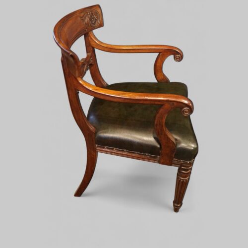 Set of 10 William IV mahogany dining chairs armchair side