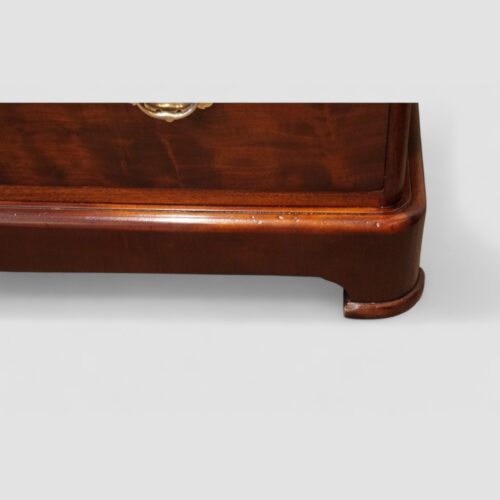 Victorian mahogany chest foot
