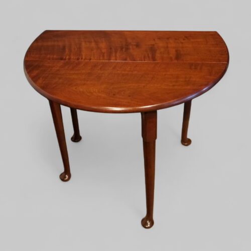 George II mahogany drop flap table one flap up