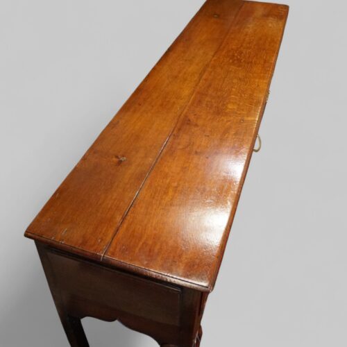 Georgian oak cabriole leg dresser base top