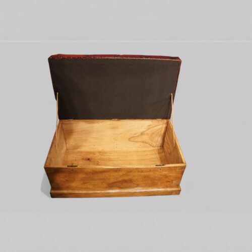 Victorian camphorwood ottoman interior