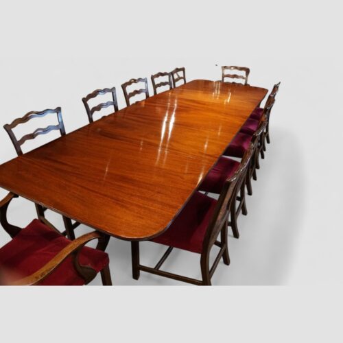 George V mahogany 3 pillar dining table with chairs around