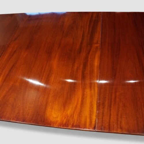 Large mahogany 3 pillar dining table centre top