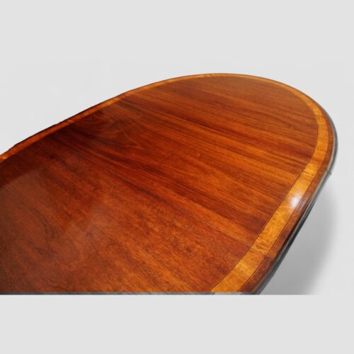 Sheraton style mahogany oval extending dining table top