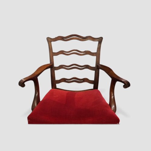 Set of 12 Hepplewhite style ladderback dining chairs back