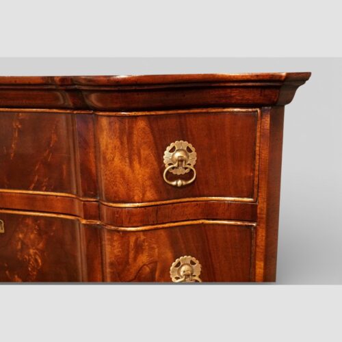 George I style serpentine mahogany chest on stand handle