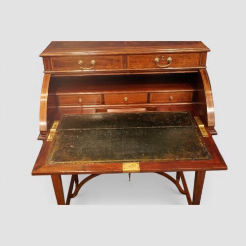 Edwardian inlaid ladies desk interior
