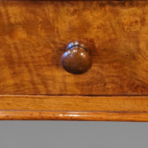 Victorian burr walnut pedestal desk turned knob
