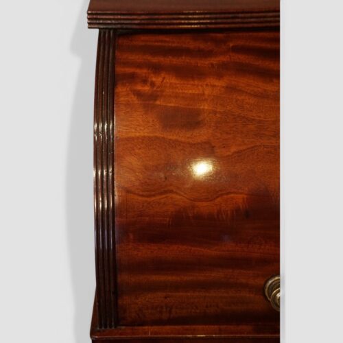 19thc mahogany cylinder desk moulding