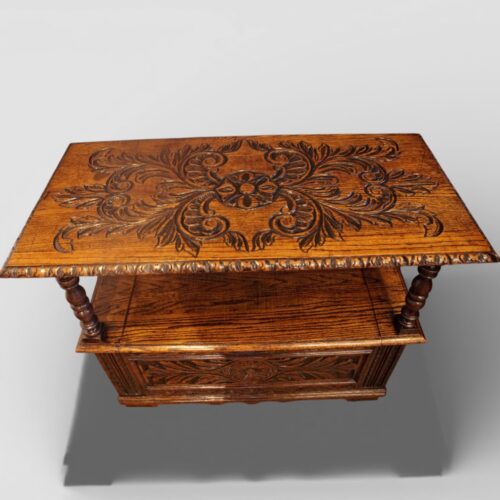 Edwardian oak monksbench top down detail