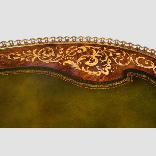 Victorian inlaid walnut kidney desk marquetry