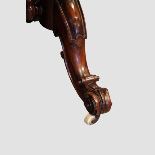 Victorian burr walnut dressing table leg detail