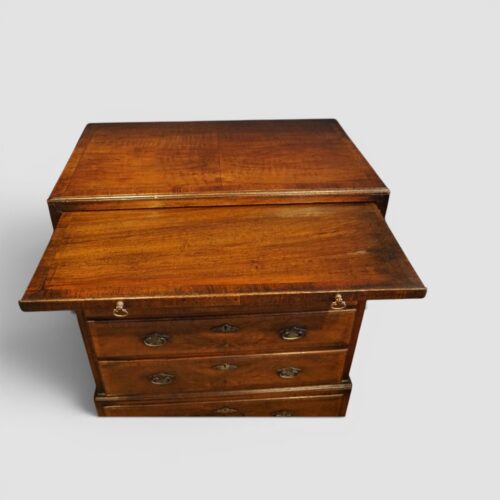 George I style walnut brushing slide chest slide