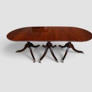 Regency style 3 pillar dining table no leaves