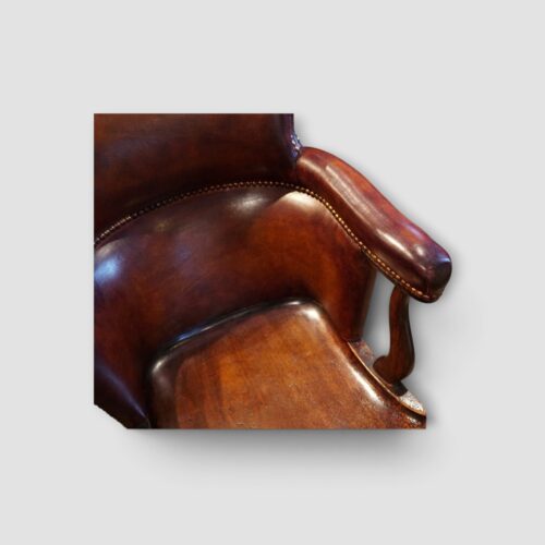Traditional mahogany office chair